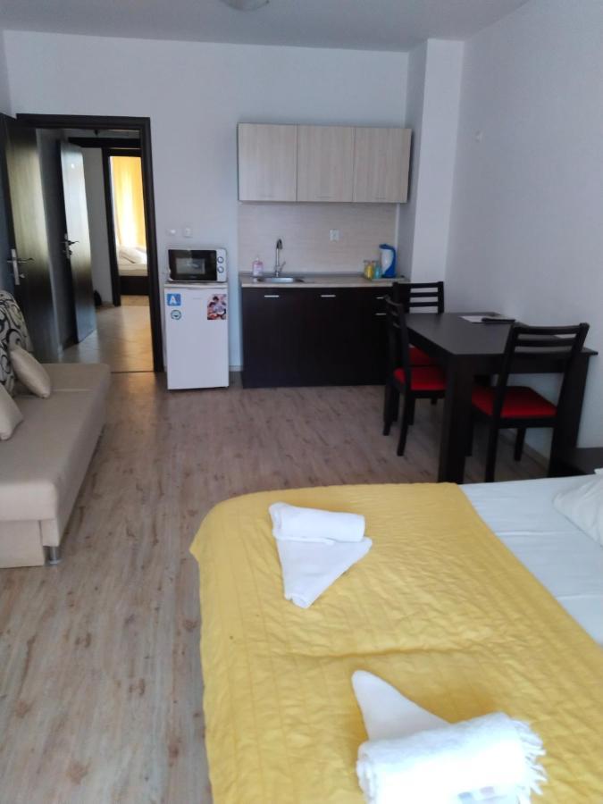 Apartament Janet Lejlighed Pomorie Eksteriør billede