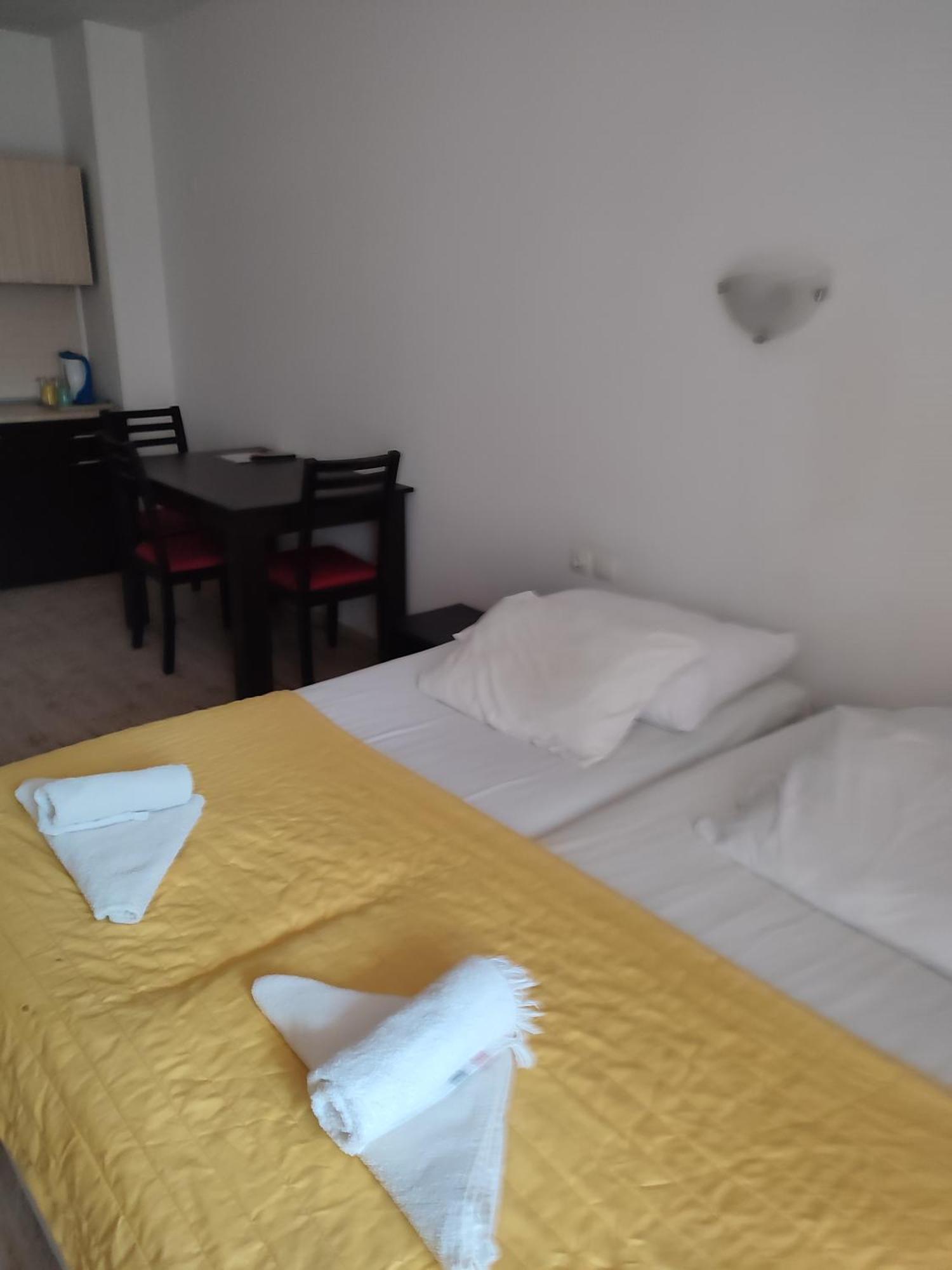 Apartament Janet Lejlighed Pomorie Eksteriør billede