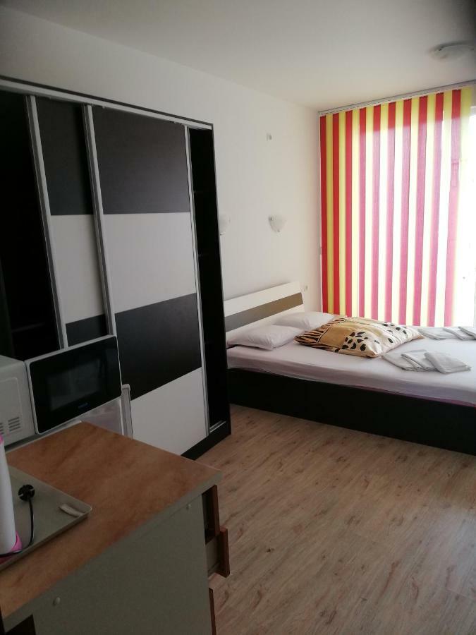 Apartament Janet Lejlighed Pomorie Eksteriør billede
